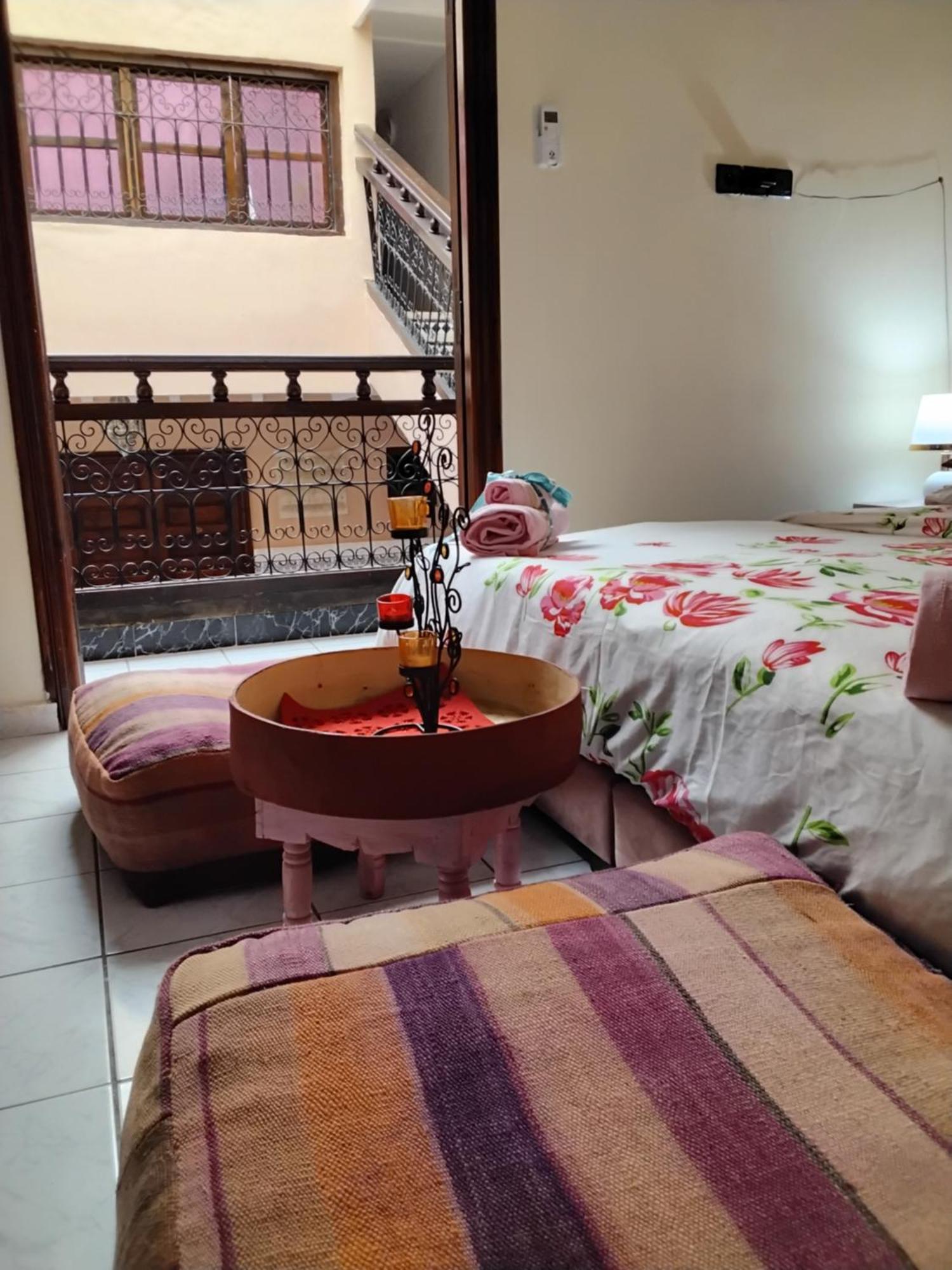 Riad Ramona Lqariya Seyaheya 마라케시 외부 사진